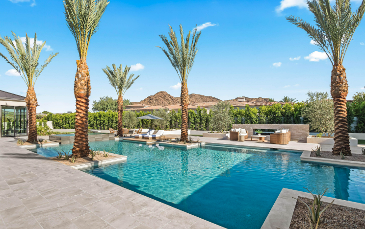 5225 E Mockingbird Ln - Pool